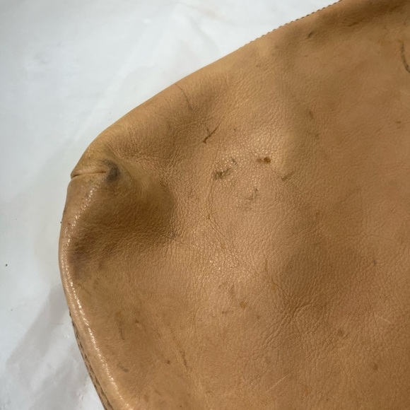 J.Jill Leather Scalloped Trim Tote Tan - Picture 13 of 13